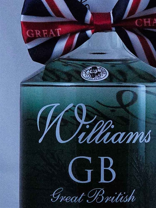Williams GB Extra Dry Gin / Herefordshire England